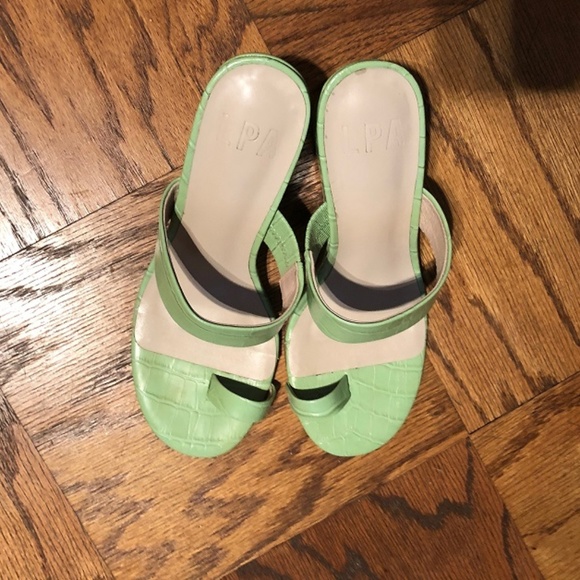 Green LPA Dona Wedge Heel Retail $178 size 6.5 - Picture 8 of 8